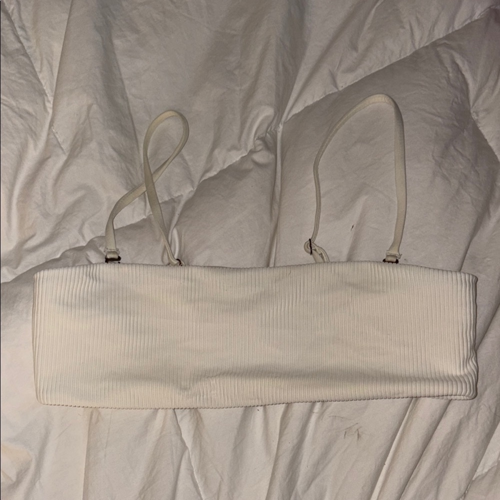 Frankie’s Bikini Top White Size Medium